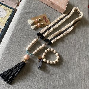 Plunder 3 pc bead and tassel necklace, bracelet and earrings
